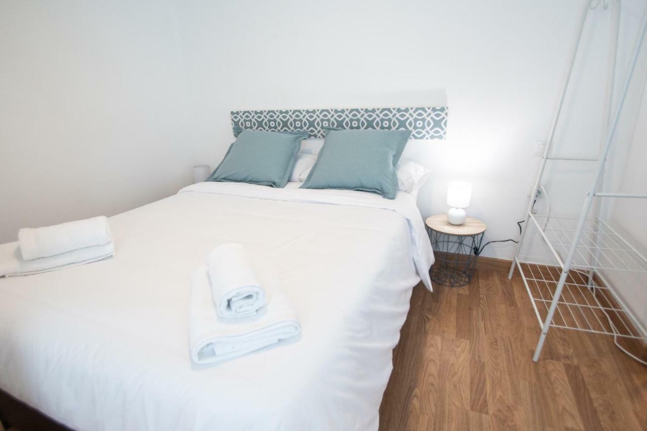 شقة Apartamento Aires Mediterraneos كاديز المظهر الخارجي الصورة